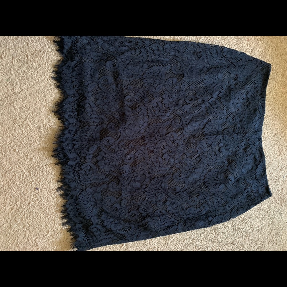 banana republic lase skirt